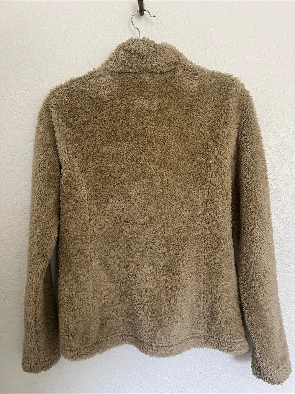 Patagonia Half-Zip Sherpa Pullover in Taupe
